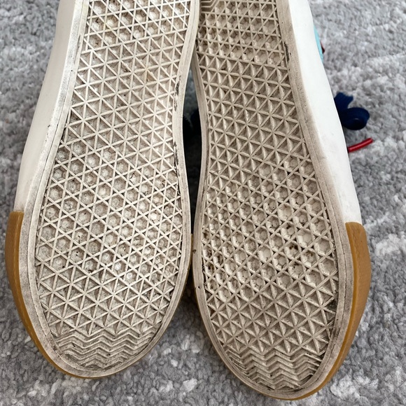 Mini Boden dinosaur stegosaurus hightop shoes - Picture 5 of 10